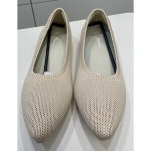 NEW AROMIC Ballet Flats Women's Size 7 - Beige Knit Shoes NEW in Box!
